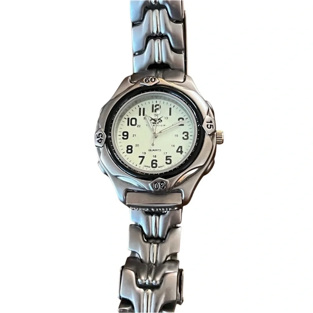 Volt Titanium Watch Mens Silver Tone Quartz Japan Movt Luminous Dial